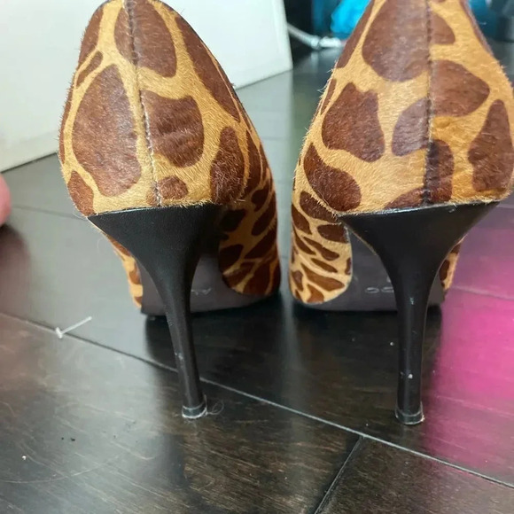ALDO GIRAFFE PRINT PONY HAIR POINTED TOE STILETTOS SIZE 36/6 - Picture 2 of 12
